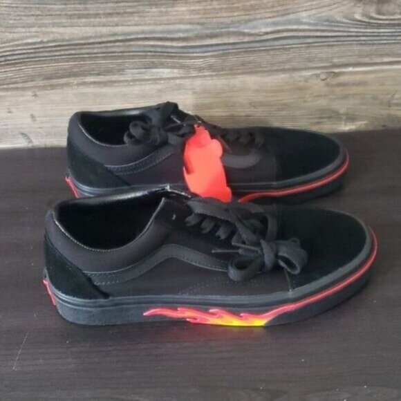 New Vans Old Skool Flame Wall Womens Sneakers Size 7.5 Biker Skater Streetwear - Picture 5 of 10